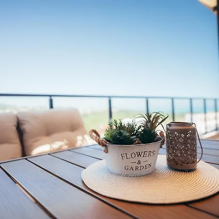 Complex Bella With Free Parking,jacuzzi,bbq Апартаменти *